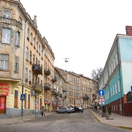 Apartment On Rappoporta 7B - 2 Lviv Eksteriør bilde