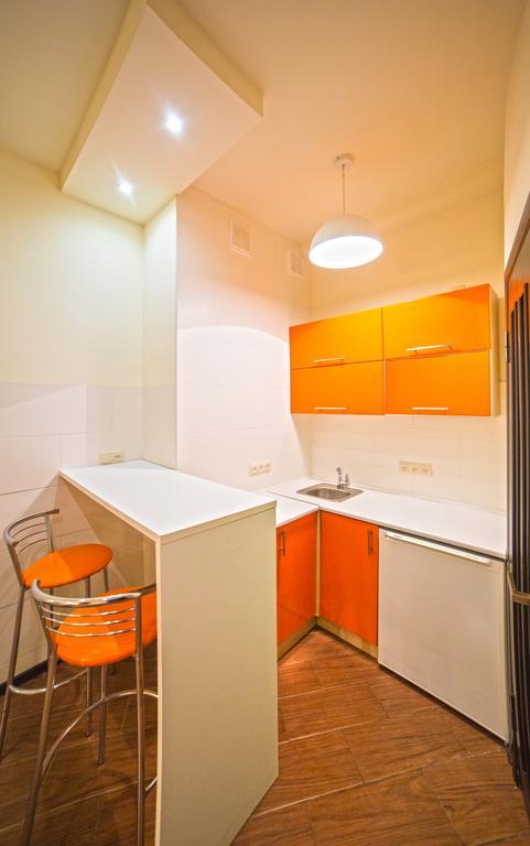 Apartment On Rappoporta 7B - 2 Lviv Eksteriør bilde