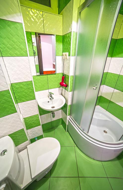 Apartment On Rappoporta 7B - 2 Lviv Eksteriør bilde